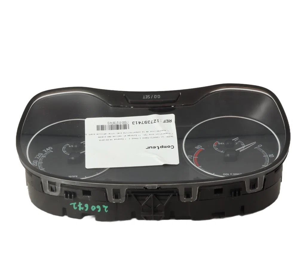 Compteur Skoda FABIA III (NJ3) 1.0 (2014-2021) occasion — photo 2