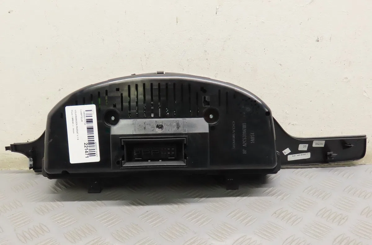 Compteur Volkswagen PASSAT B6 Variant (3C5) 1.8 tsi (2007-2011) occasion — photo 4