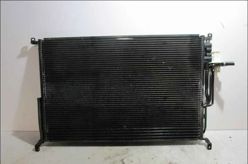 Condenseur clim AUDI A8 II occasion — photo 3