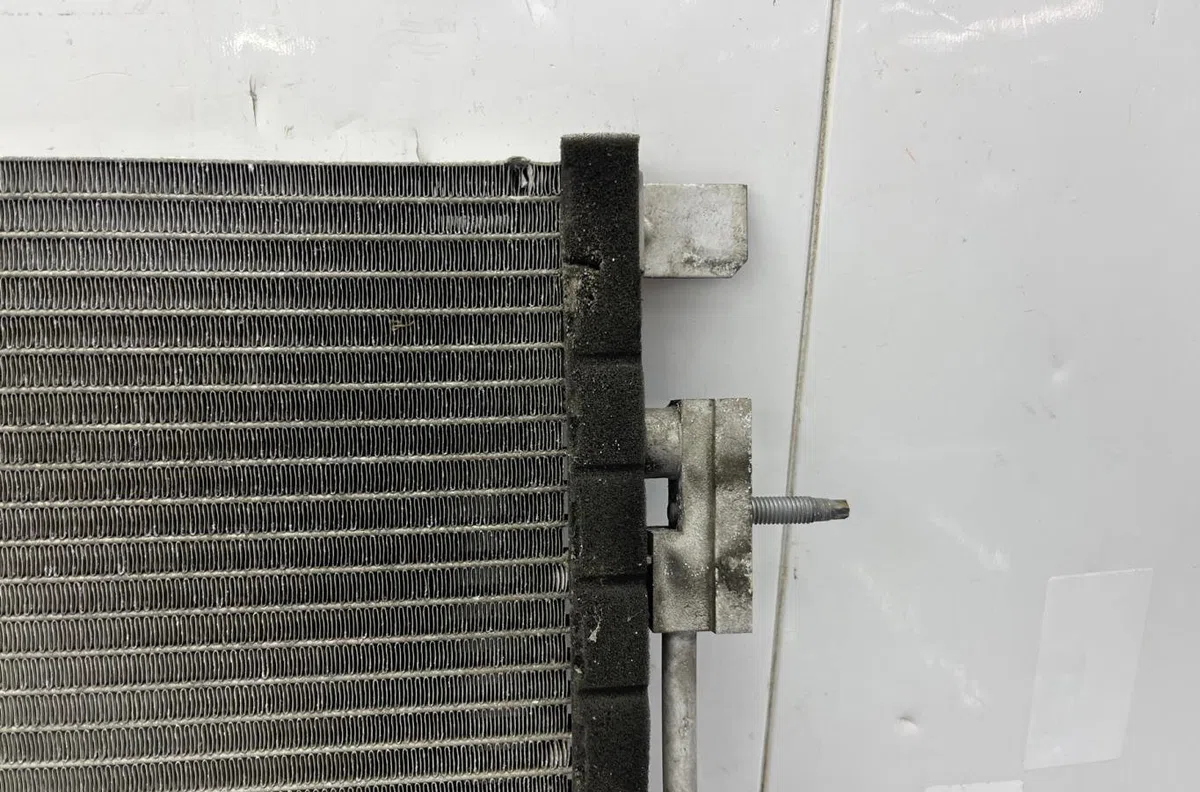 Condenseur clim CHEVROLET AVEO 2 occasion — photo 3
