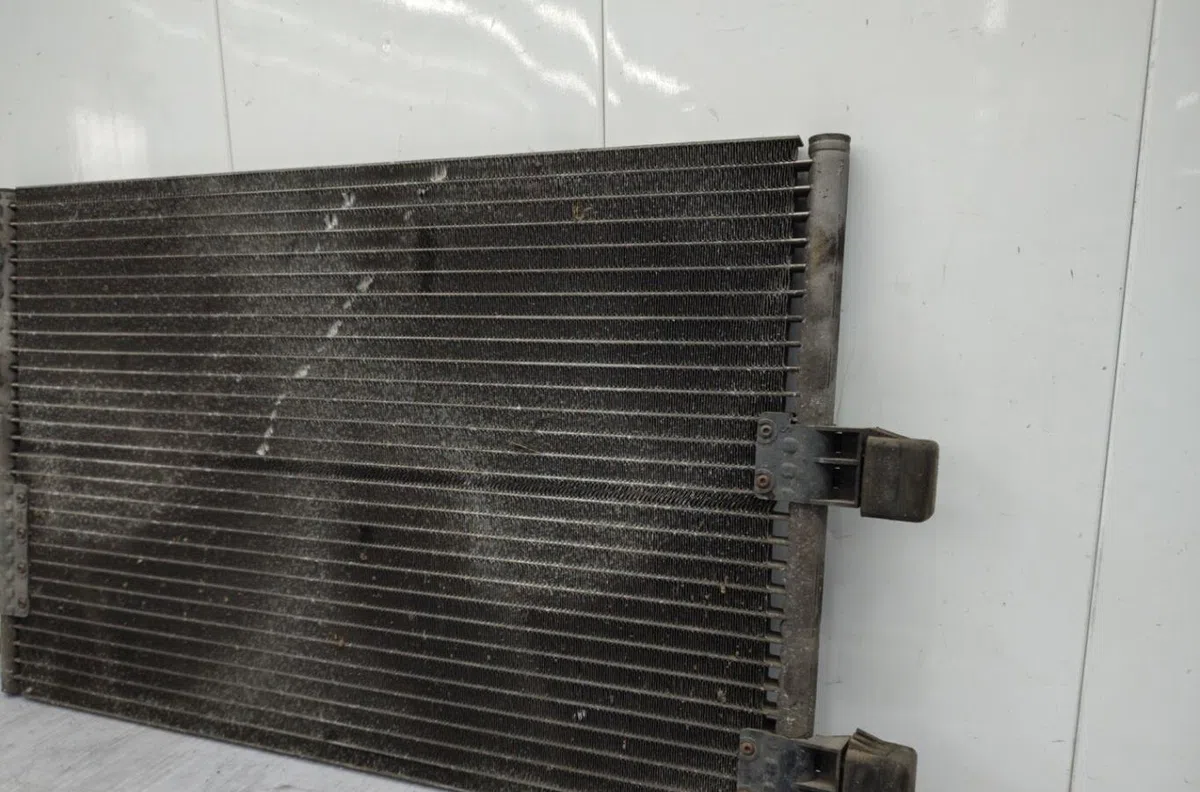 Condenseur clim CITROEN XANTIA PHASE 2 occasion — photo 3