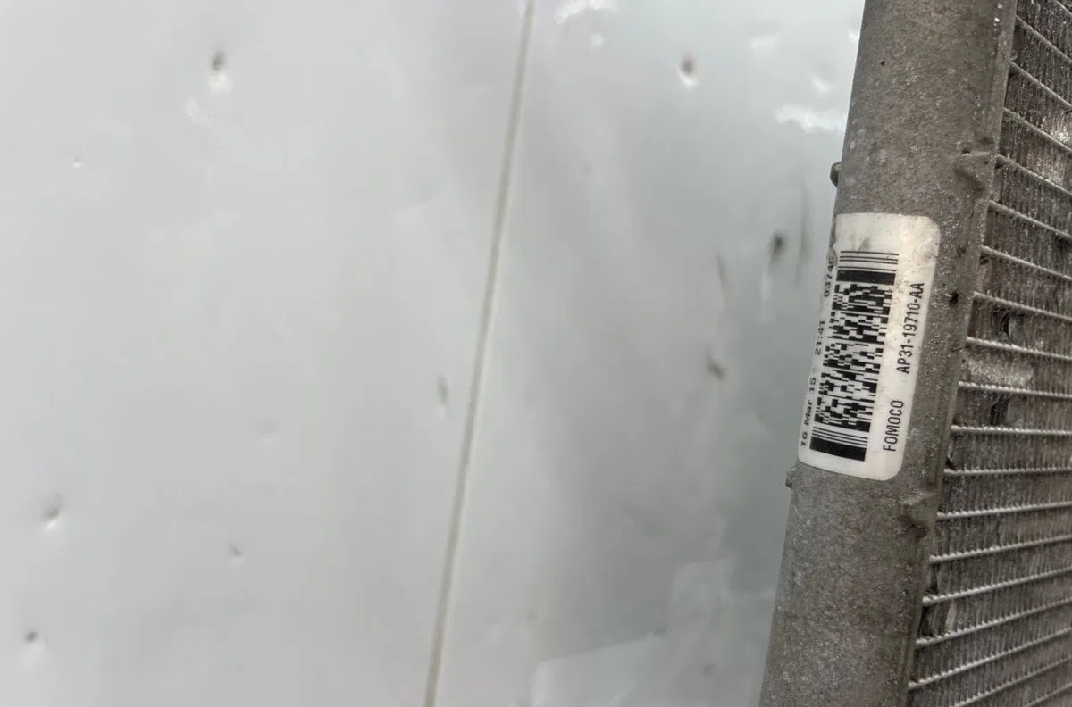 Condenseur clim FORD FIESTA 6 PHASE 1 occasion — photo 4