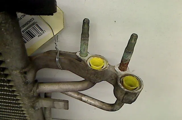 Condenseur clim Ford FOCUS II (DA_, HCP, DP) 1.6 tdci (2004-2012) occasion — photo 2