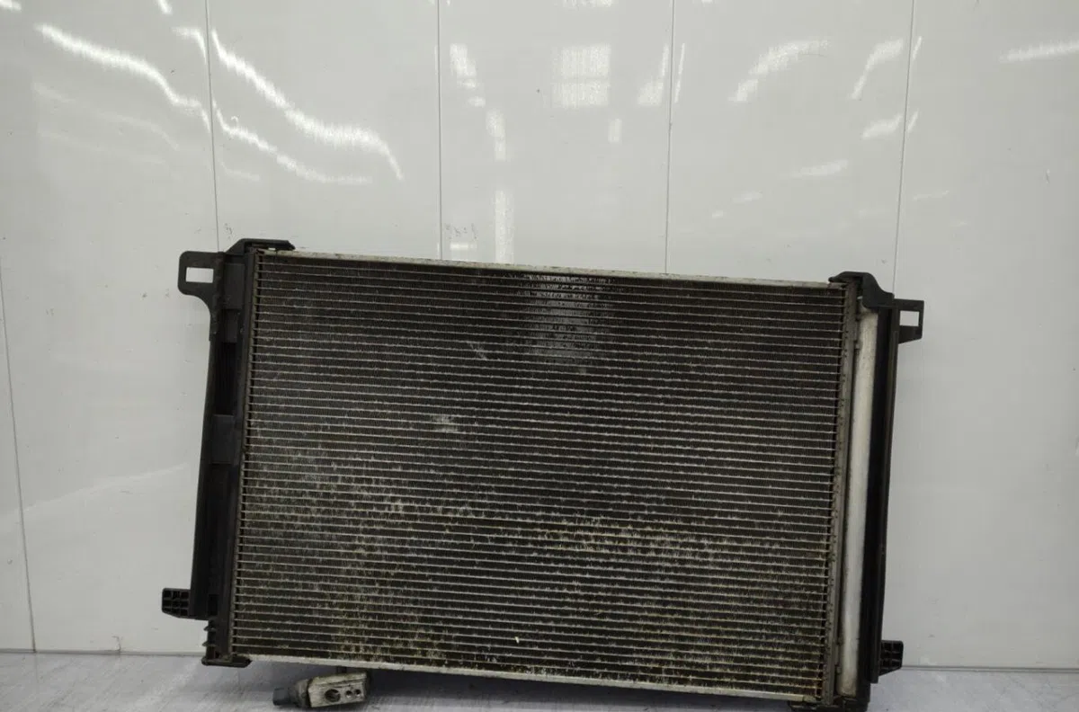 Condenseur clim MERCEDES CLASSE C 204 PHASE 1 BREAK occasion — photo 2