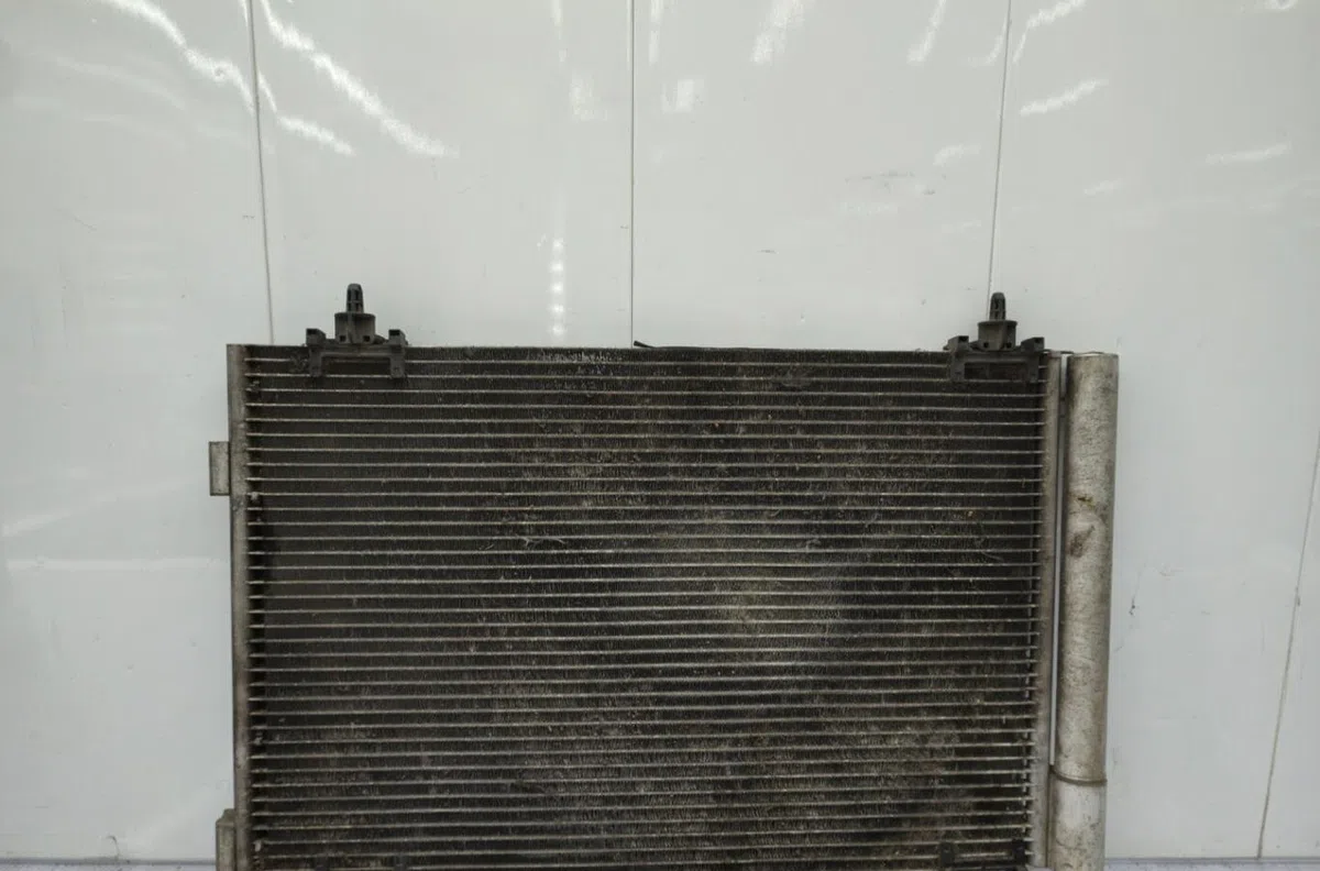 Condenseur clim PEUGEOT 308 1 SW PHASE 2 BREAK occasion