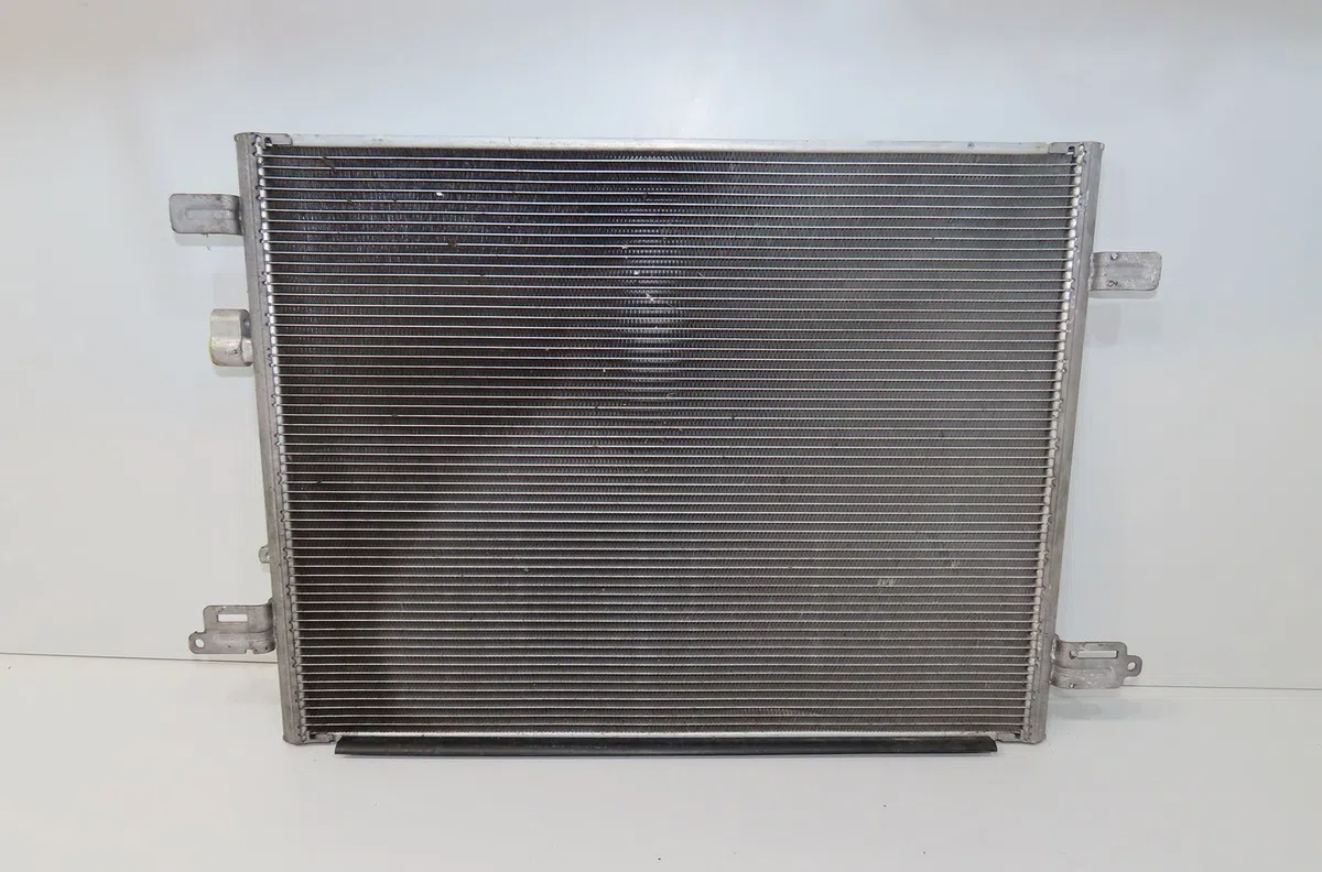 Condenseur clim Renault KANGOO Express (FW0-1_) Z.e. (fw0z, fw1z) (2011) occasion
