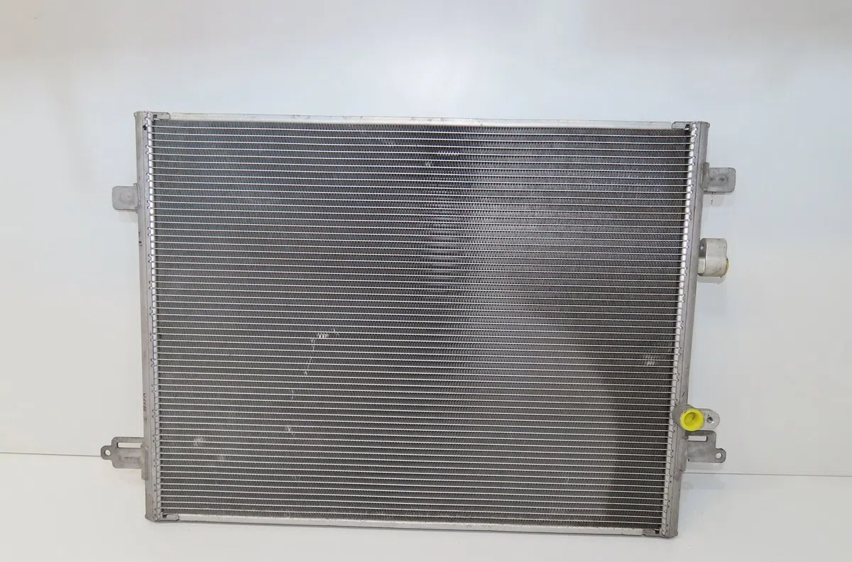 Condenseur clim Renault KANGOO Express (FW0-1_) Z.e. (fw0z, fw1z) (2011) occasion