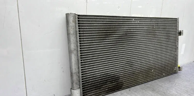 Condenseur clim RENAULT LAGUNA 3 PHASE 2 occasion