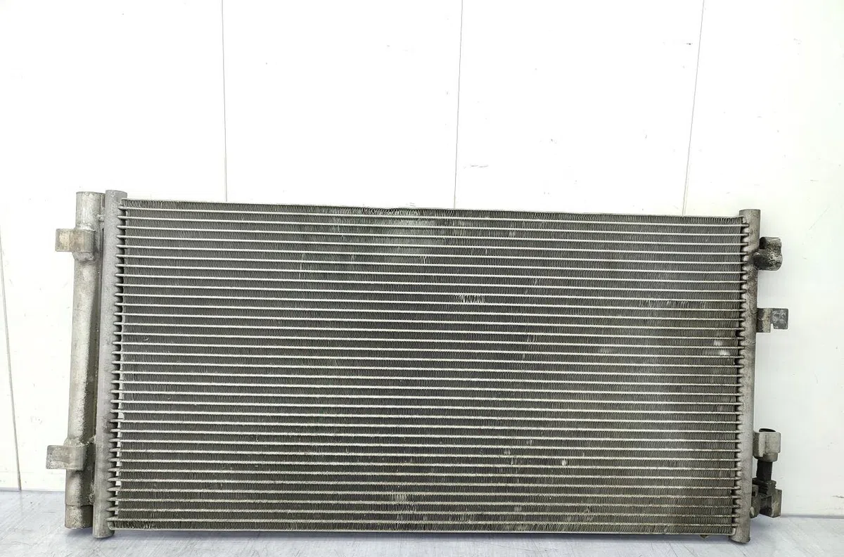 Condenseur clim RENAULT MEGANE 3 PHASE 1 occasion