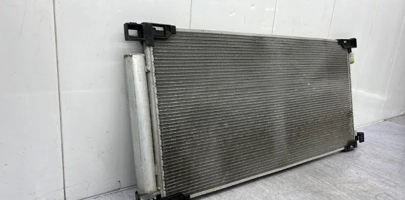 Condenseur clim TOYOTA AURIS 2 PHASE 2 occasion