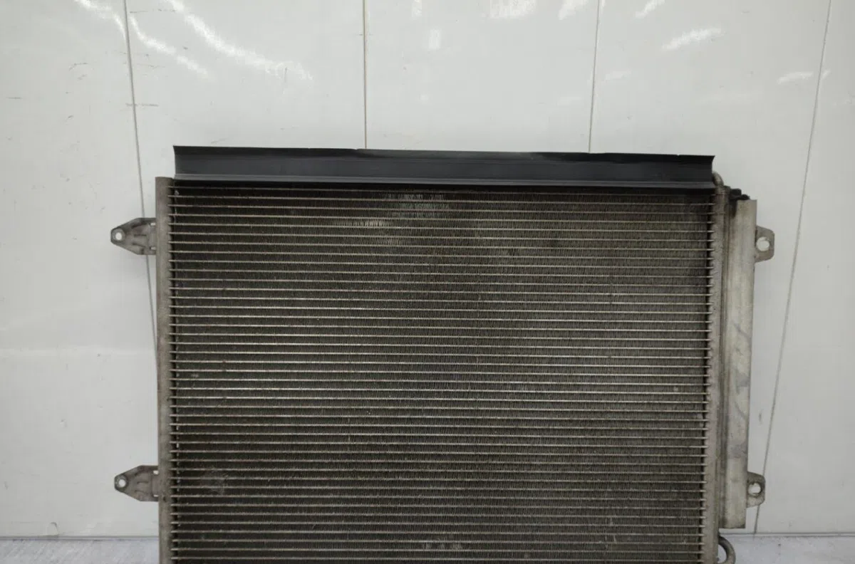 Condenseur clim VOLKSWAGEN PASSAT 5 BREAK occasion