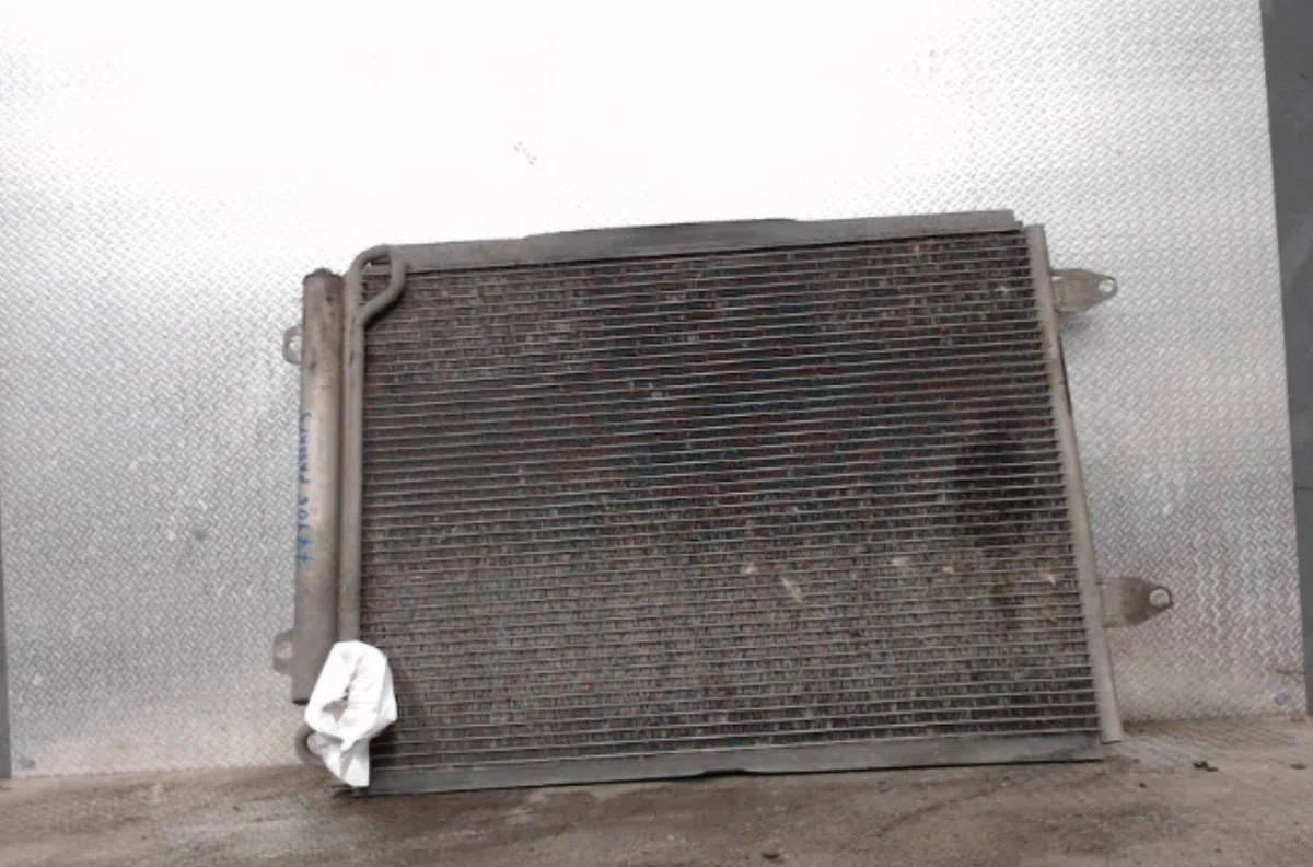 Condenseur clim VOLKSWAGEN PASSAT 5  PASSAT 5 BREAK occasion