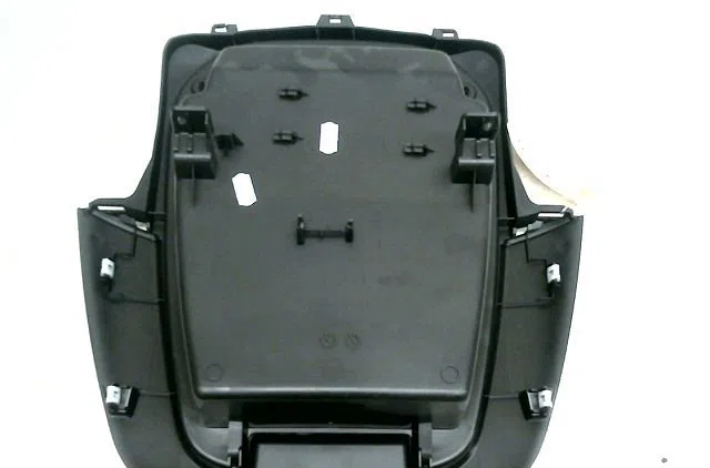 Couvercle boite a gants gauche CITROEN BERLINGO occasion
