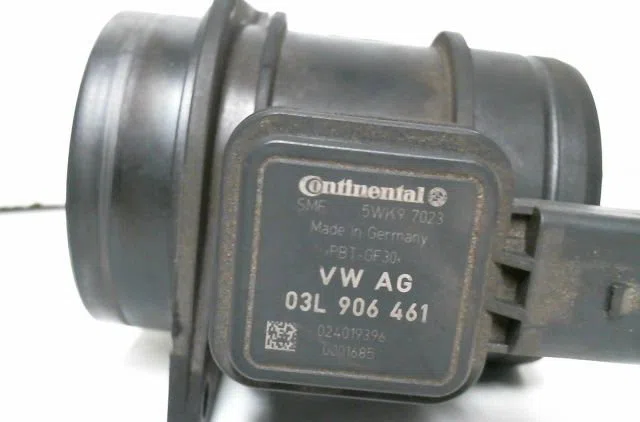Debimetre air Audi A3 (8P1) 1.6 tdi (2009-2012) occasion