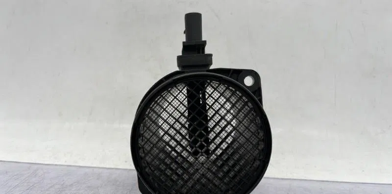 Debimetre air AUDI A4 3 AVANT PHASE 1 BREAK occasion