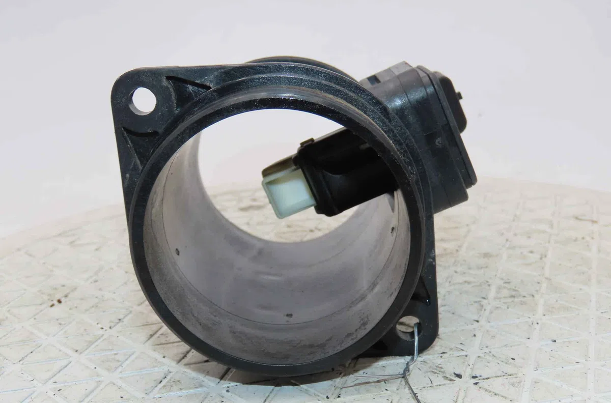 Debimetre air RENAULT CLIO IV occasion