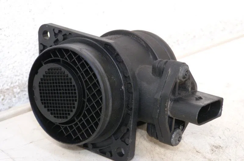 Debimetre air VOLKSWAGEN NEW BEETLE 1 PHASE 1 occasion