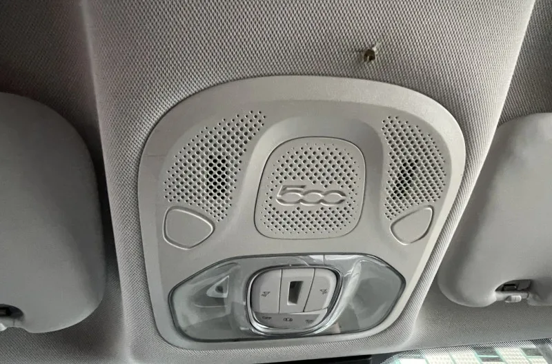 Eclairage de plafonnier pour FIAT 500X PHASE 1