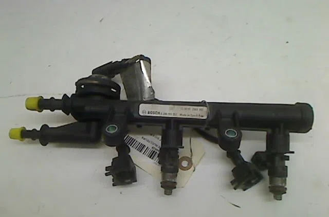 Ensemble injecteurs Fiat 500 (312_) 0.9 (312axm1b) (2013) occasion