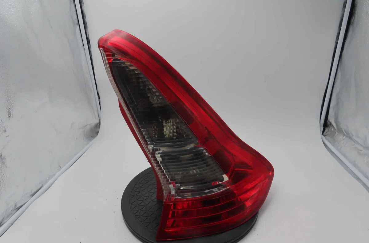 Feu arrière droit CITROEN C4 I occasion