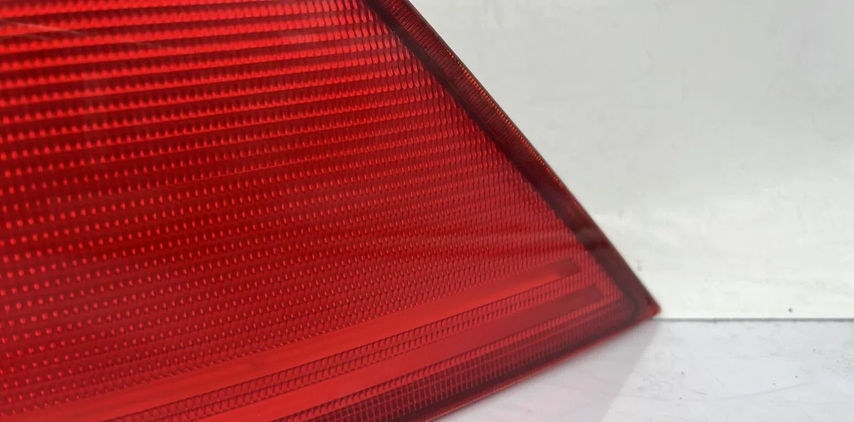 Feu arrière droit FORD MONDEO 2 occasion