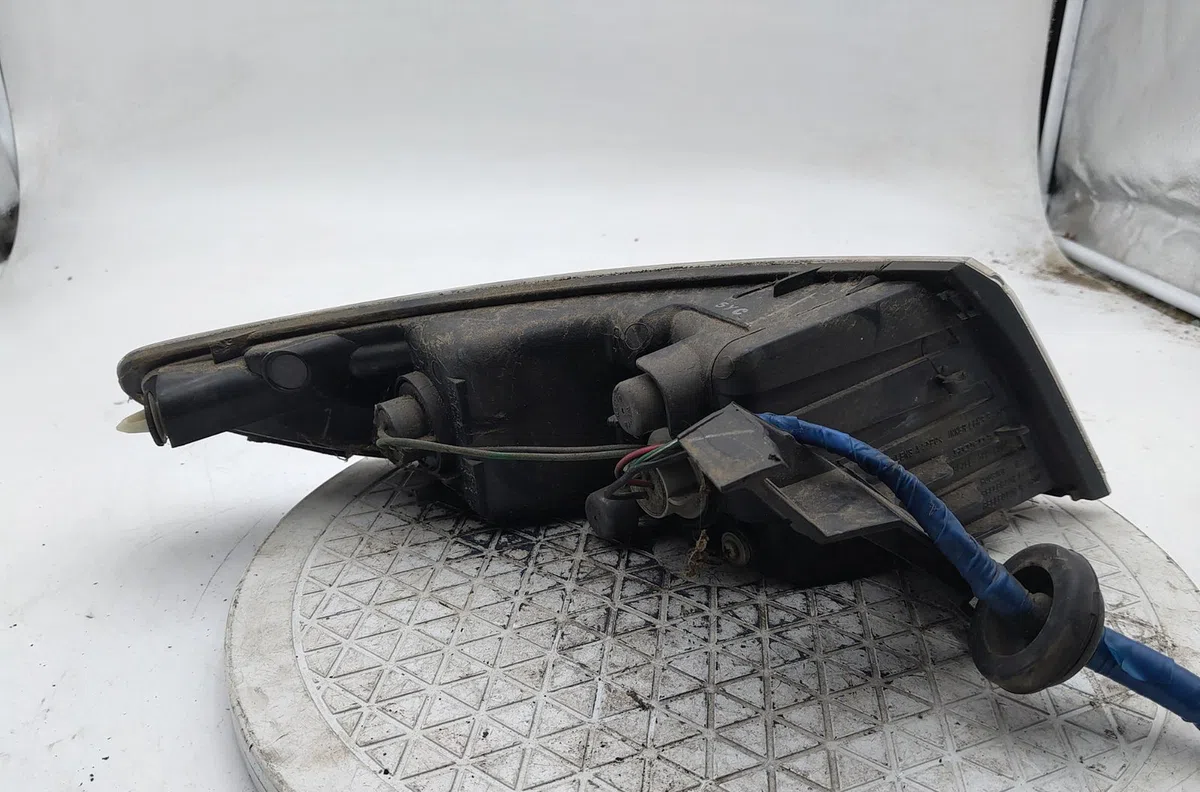 Feu arrière droit HONDA CIVIC VIII occasion
