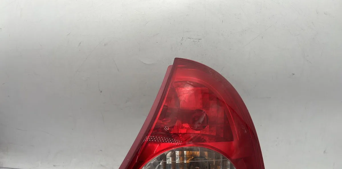 Feu arrière droit RENAULT CLIO 2 CAMPUS PHASE 1 occasion