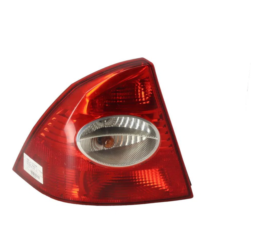 Feu arrière gauche Ford FOCUS II (DA_, HCP, DP) 2.0 (2004-2012) occasion