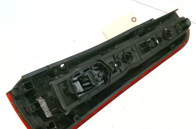 Feu arrière gauche Opel MERIVA A Monospace (X03) 1.7 dti (e75) (2003-2010) occasion