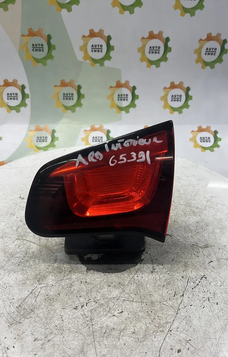 Feu arrière intérieur droit CITROEN C3 2 PHASE 1 occasion