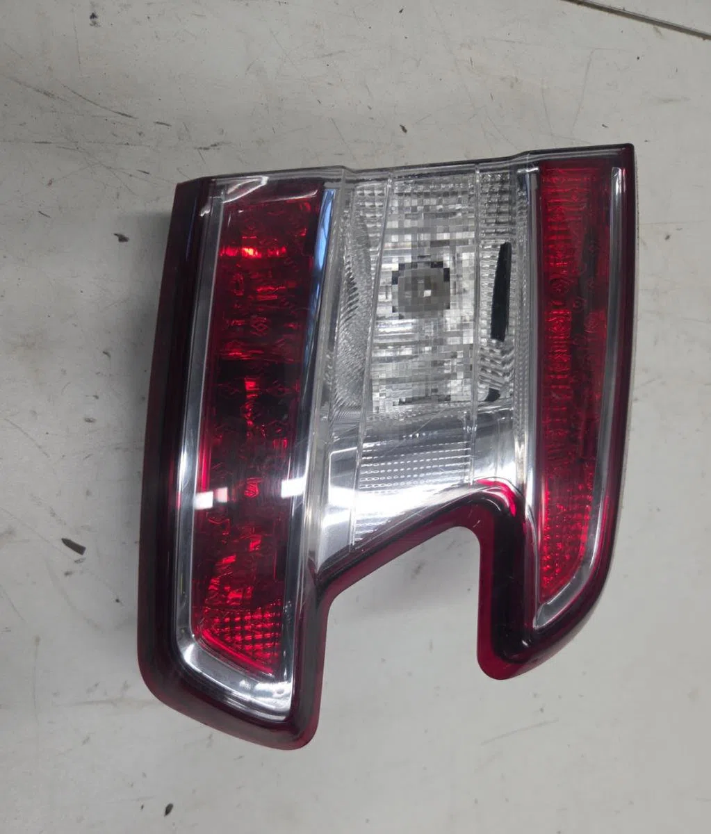 Feu arrière interieur gauche RENAULT MEGANE 3 PHASE 2 BREAK occasion