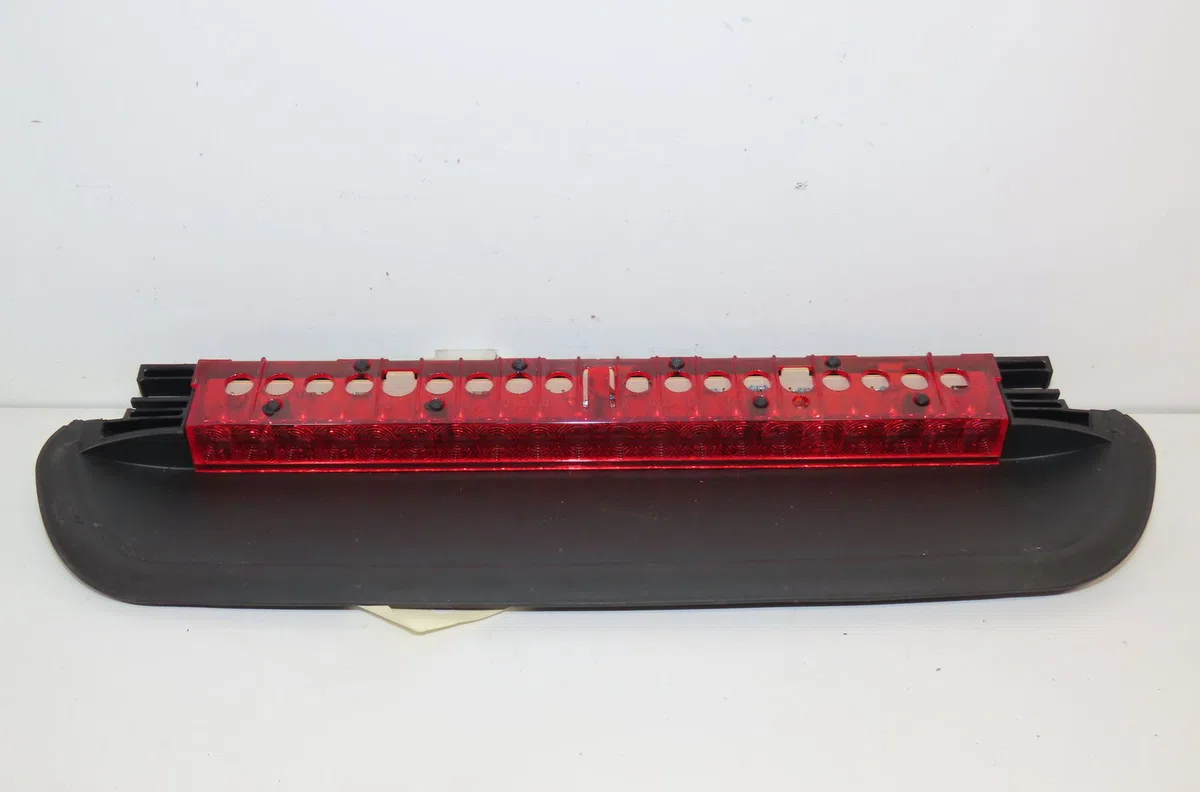 Feux stop supplementaire Bmw 3 (E90) 335 d (2006-2011) occasion