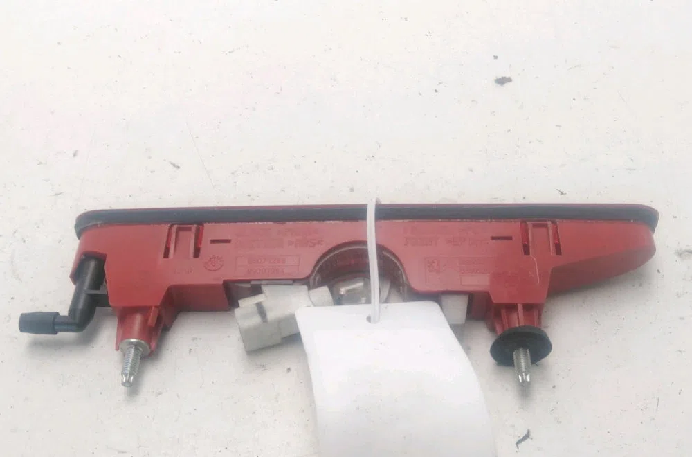 Feux stop supplementaire Citroen BERLINGO MULTISPACE (B9) 1.6 hdi 110 (2008) occasion