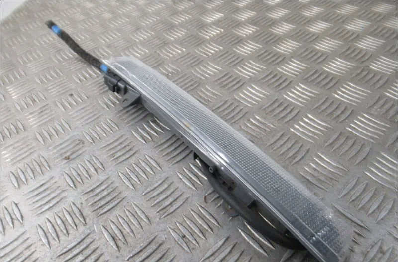 Feux stop supplementaire Citroën C4 I (LC_) 2.0 16v (2004-2007) occasion