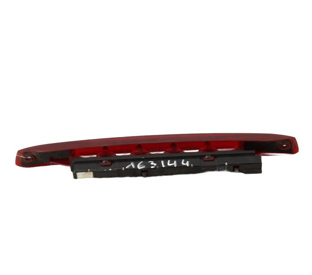 Feux stop supplementaire Ford FOCUS II (DA_, HCP, DP) 1.6 tdci (2004-2012) occasion