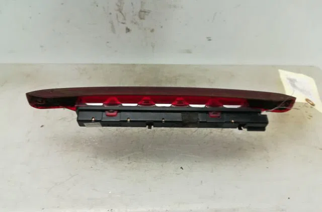 Feux stop supplementaire Ford FOCUS II (DA_, HCP, DP) 1.8 tdci (2005-2012) occasion