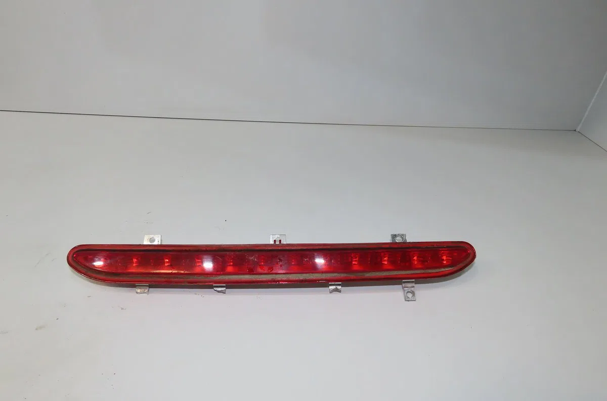 Feux stop supplementaire Volkswagen EOS (1F7, 1F8) 2.0 tdi (2006-2008) occasion