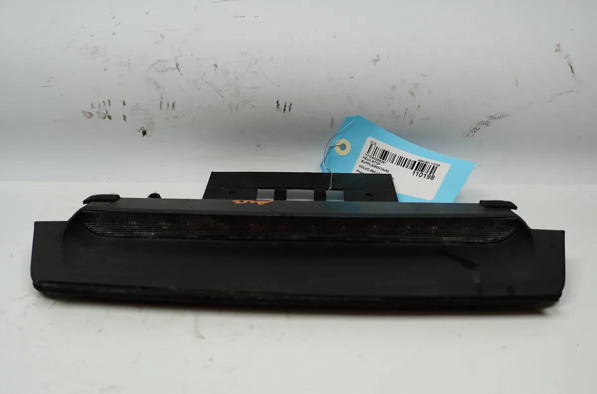 Feux stop supplementaire Volvo S60 I (384) 2.4 d (2001-2010) occasion
