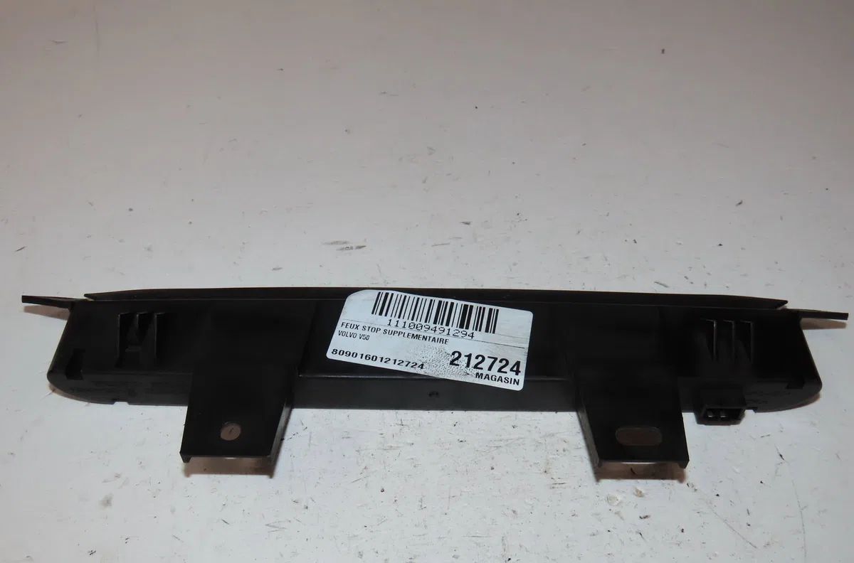 Feux stop supplementaire Volvo V50 (545) 1.6 d (2005-2011) occasion