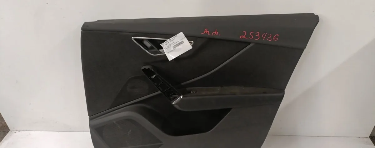 Garniture porte ard Audi Q2 (GAB, GAG) 35 tfsi (2018) occasion