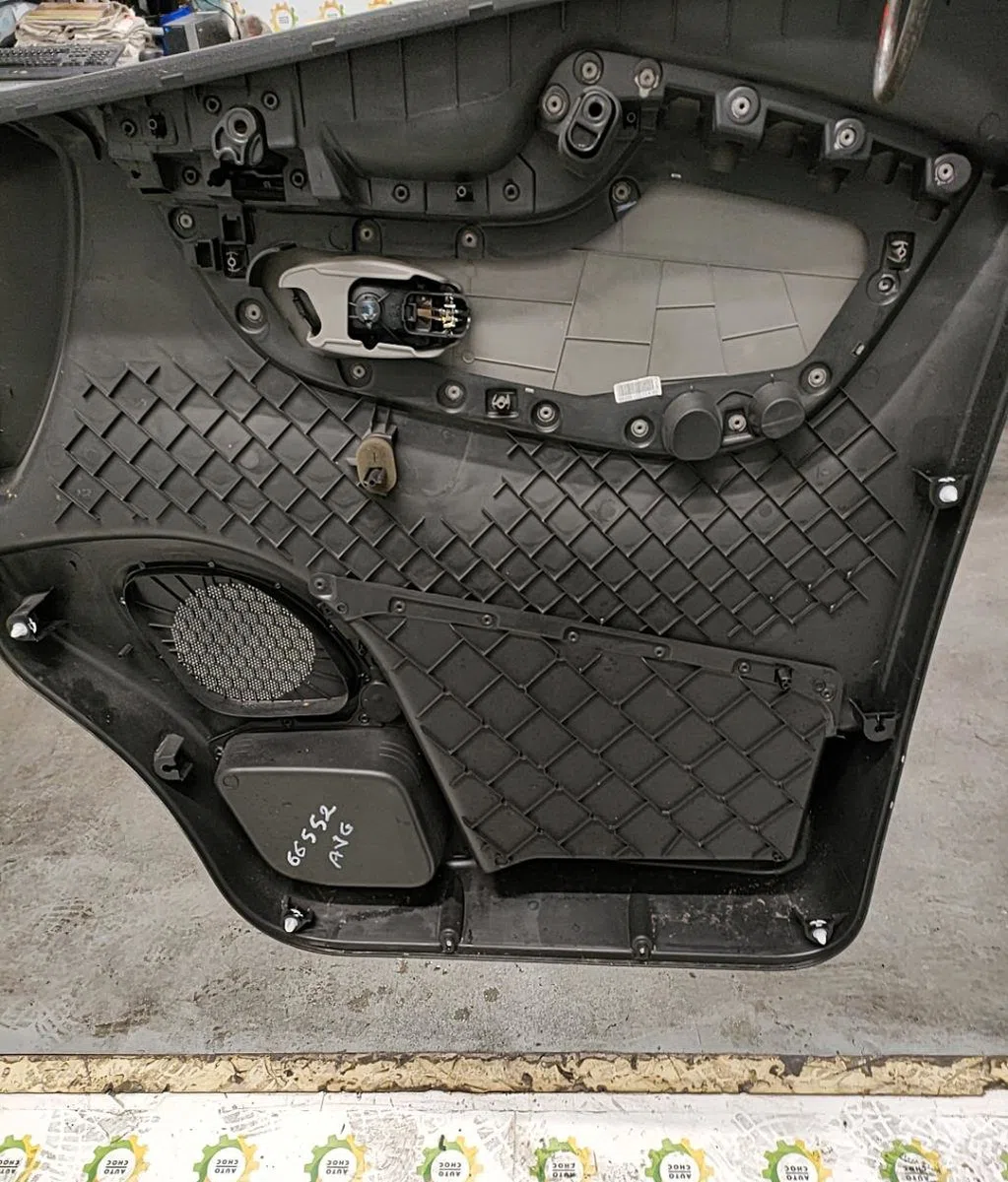 Garniture porte avg NISSAN NV300 occasion