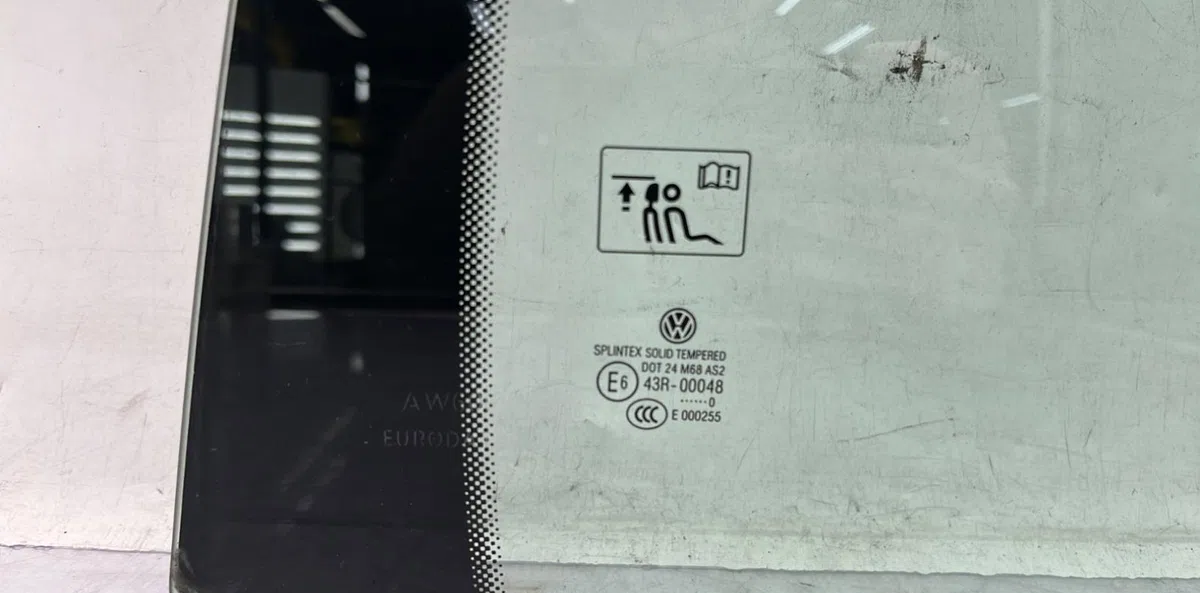 Glace fixe porte ar d VOLKSWAGEN GOLF PLUS PHASE 2 occasion