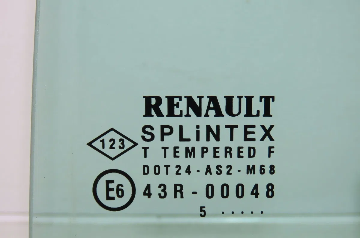 Glace fixe porte ar g Renault CLIO II (BB_, CB_) 1.5 dci (b-c2j) (2004-2012) occasion