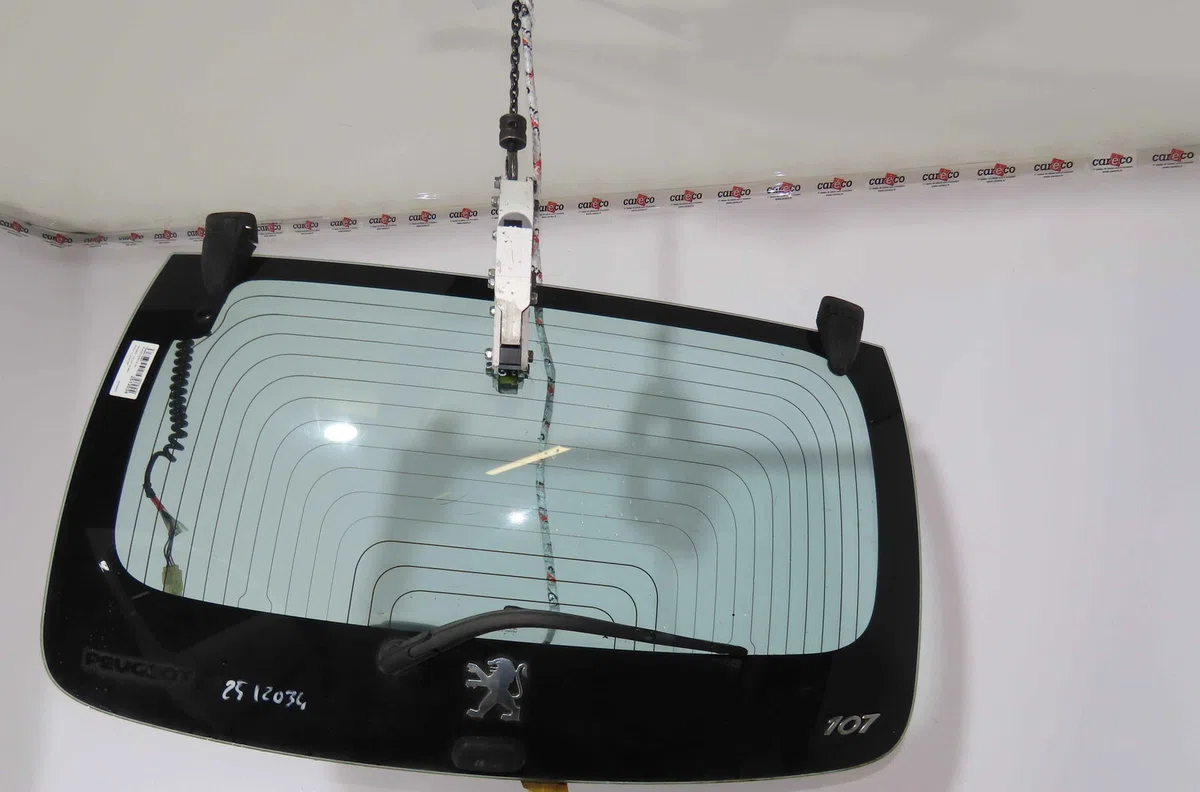 Glace lunette ar PEUGEOT 107 occasion