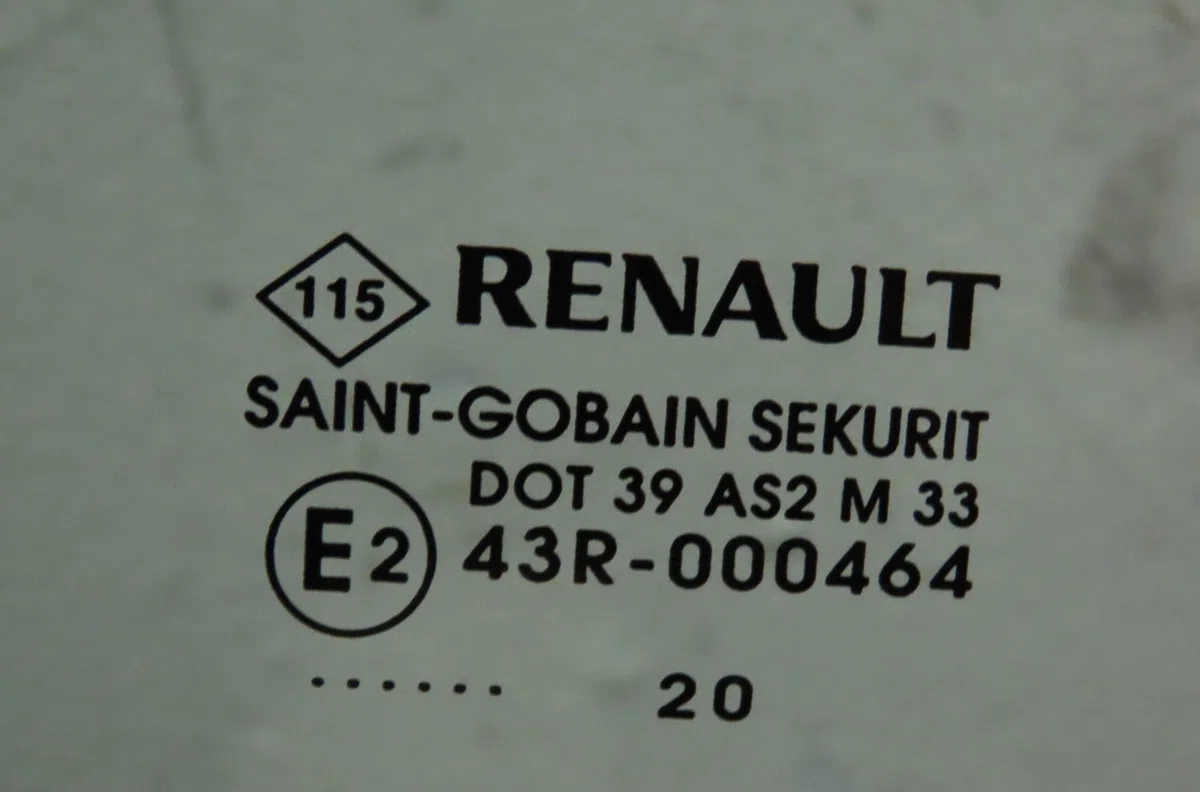 Glace porte ar d Renault CLIO V (B7_) 1.0 tce 100 (b7mt) (2019) occasion