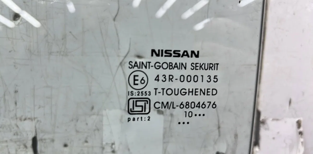 Glace porte ar g NISSAN MICRA 4 PHASE 1 occasion