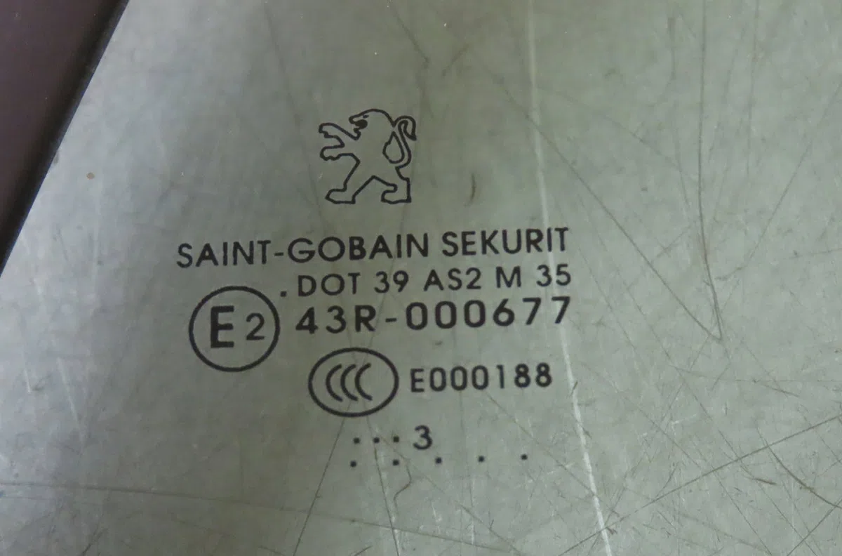 Glace porte ar g Peugeot 308 CC (4B_) 2.0 hdi (2009-2012) occasion