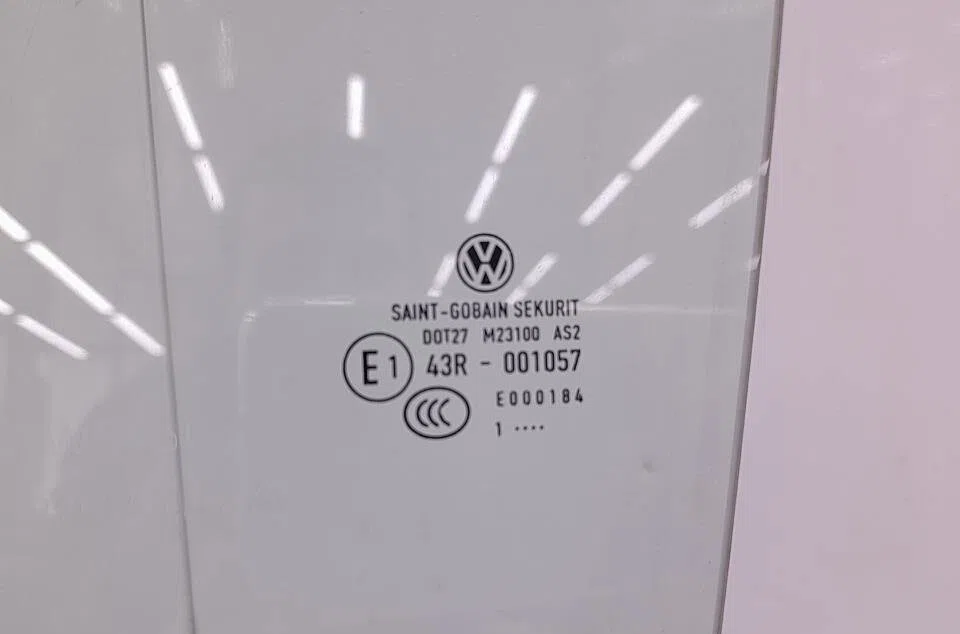 Glace porte ar g VOLKSWAGEN GOLF PLUS PHASE 2 occasion