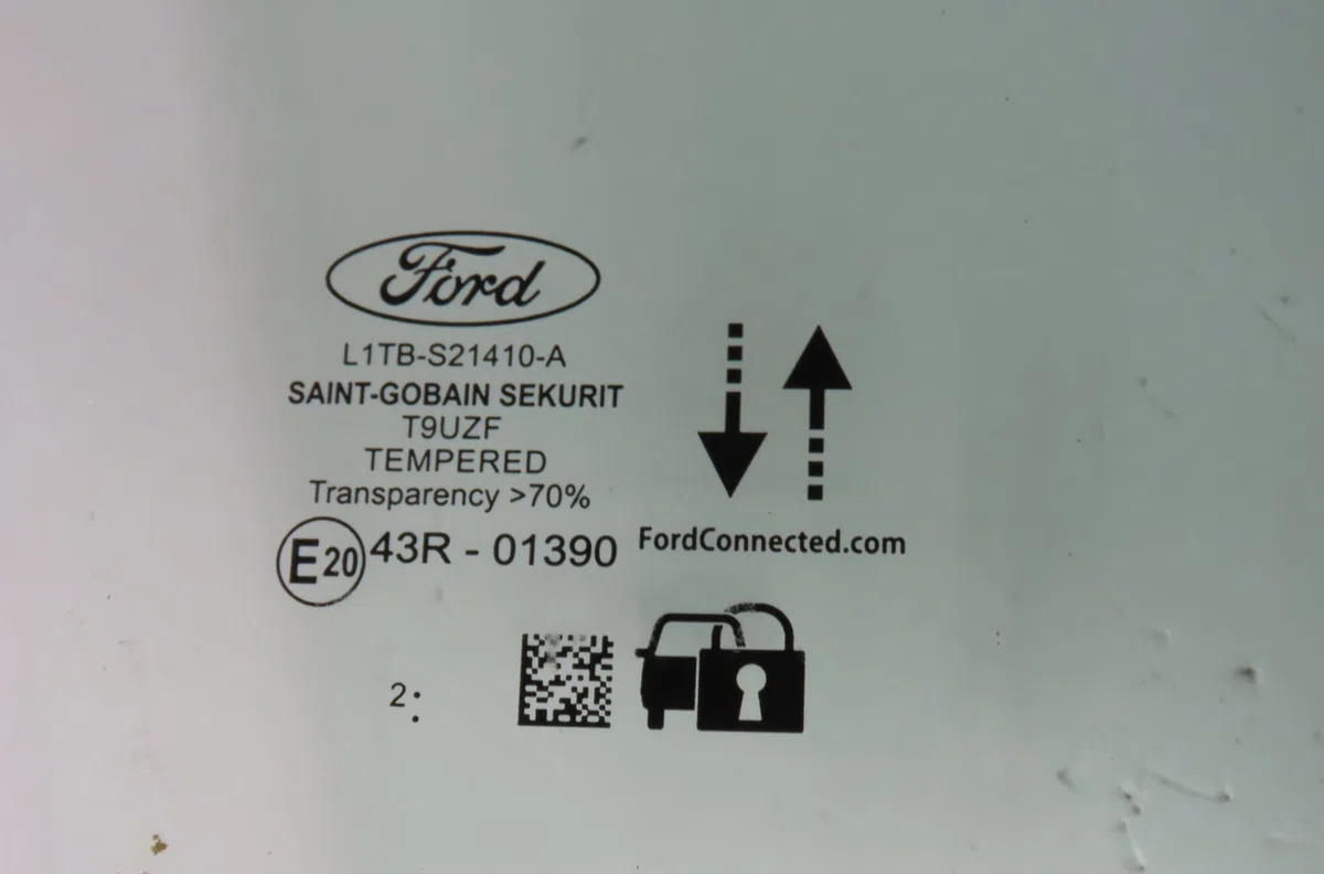 Glace porte av d Ford PUMA (J2K, CF7) 1.0 flexifuel (2021) occasion