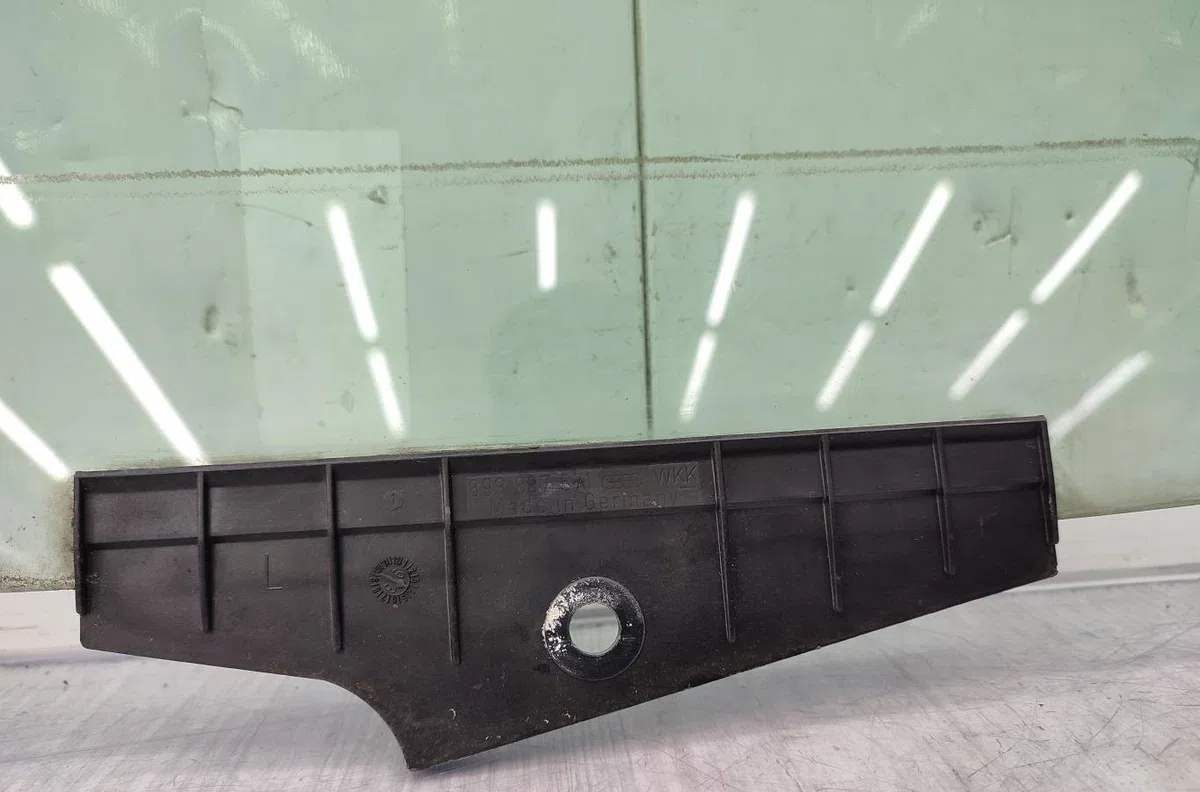 Glace porte av g AUDI 80 3 AVANT PHASE 2 BREAK occasion